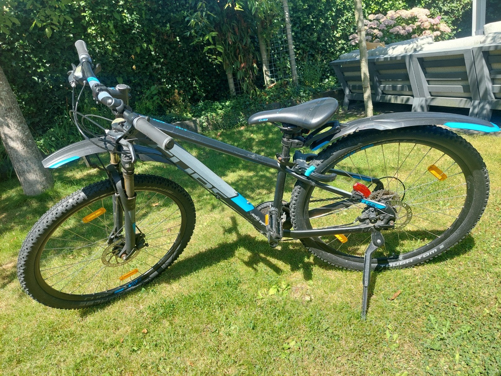 kinderfiets Cube Mountainbike X20 - Zwart/Blauw - Goede staa, Fietsen en Brommers, Fietsen | Mountainbikes en ATB, Gebruikt, Hardtail