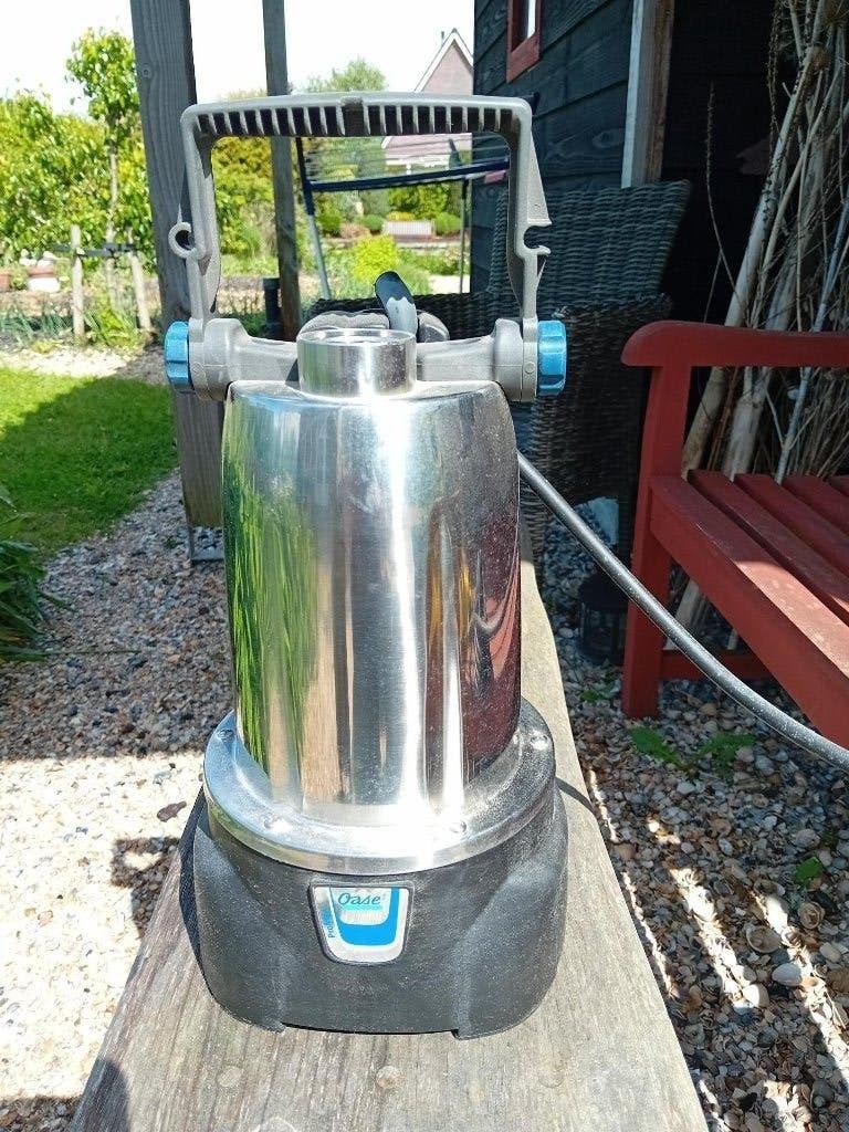 Waterpomp ( voor kelder, kruipruimte, garage ), Ophalen of Verzenden, Nieuw, Elektrisch, Dompelpomp