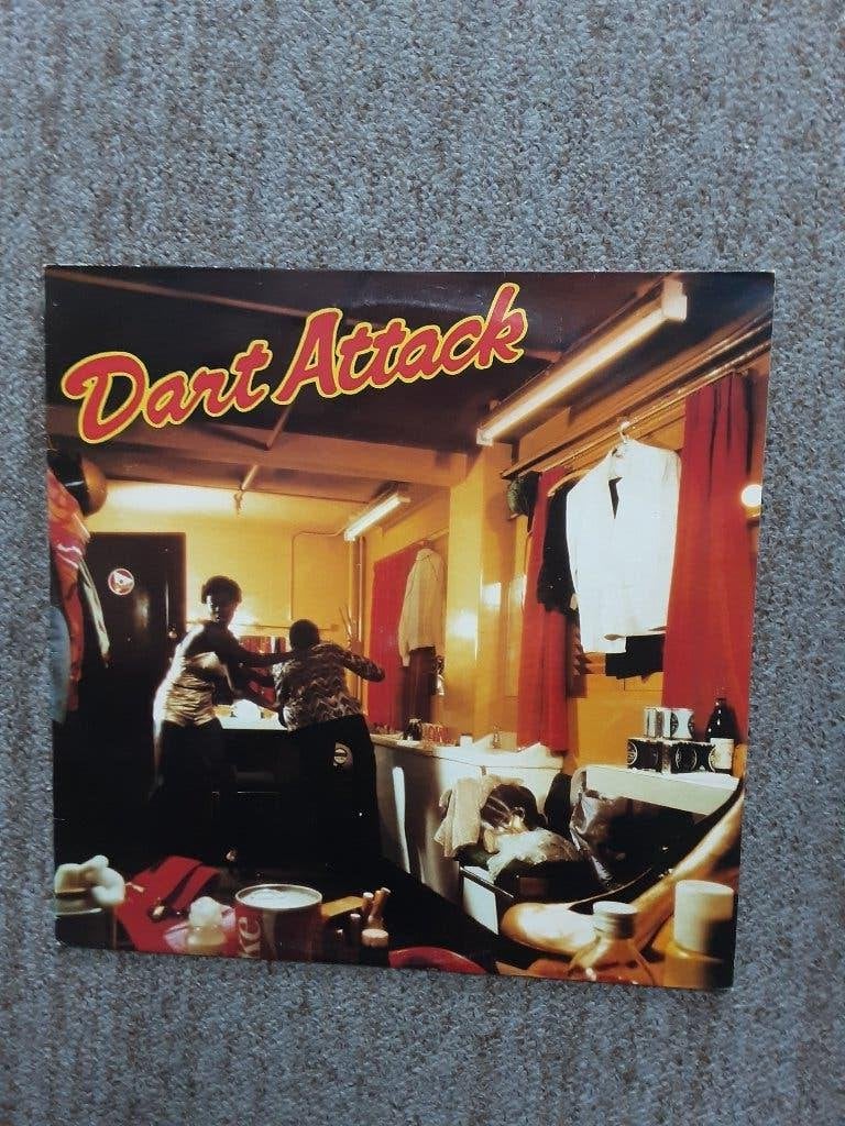 vinyl lp Darts darts attack, LP, Gebruikt, Pop, Originele persing