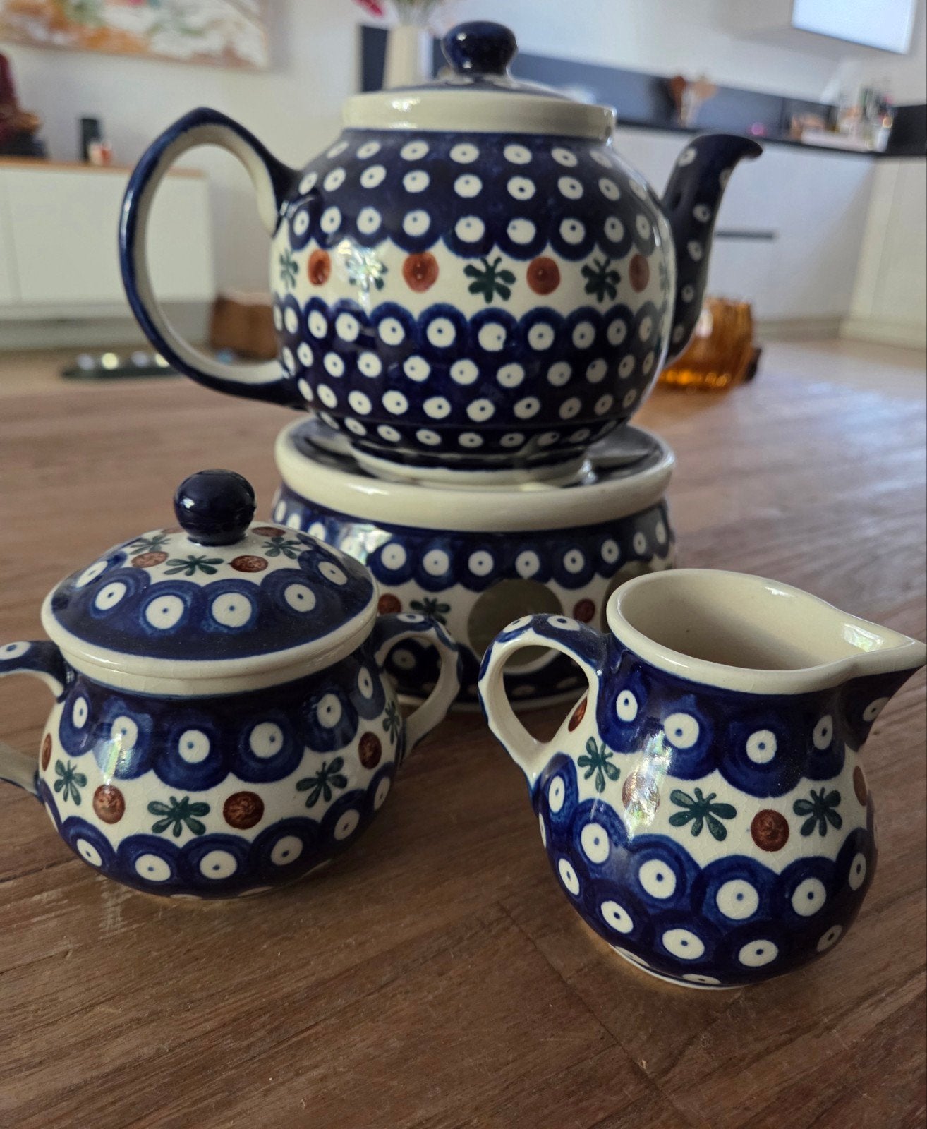 theepot met melk en suikerpotje BUNZLAU, Ophalen of Verzenden