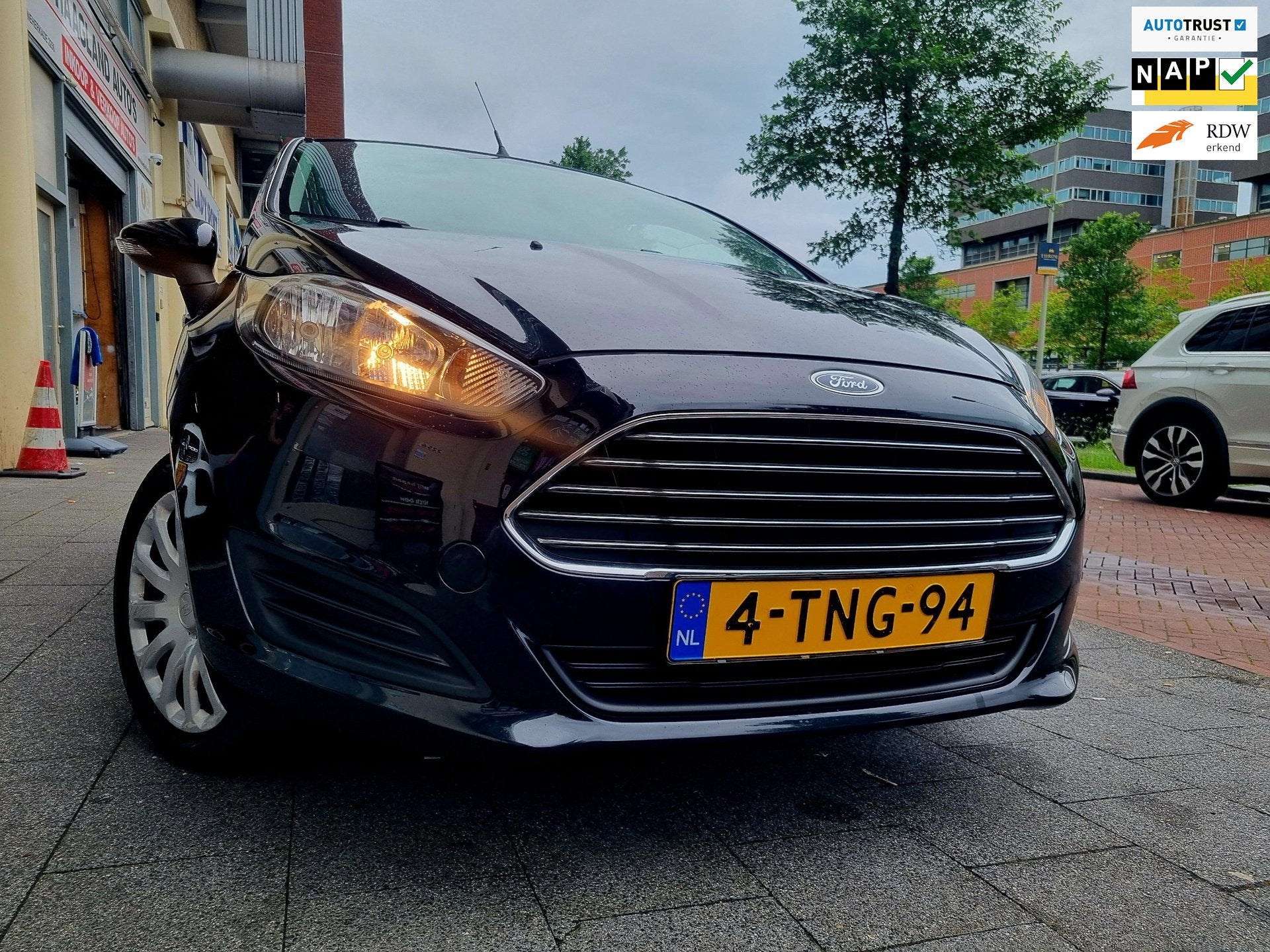 Ford Fiesta 1.0 Style 5drs Airco ElecRam Crusctrl Nette Staa, Euro 5, 525 kg, Origineel Nederlands, Bedrijf