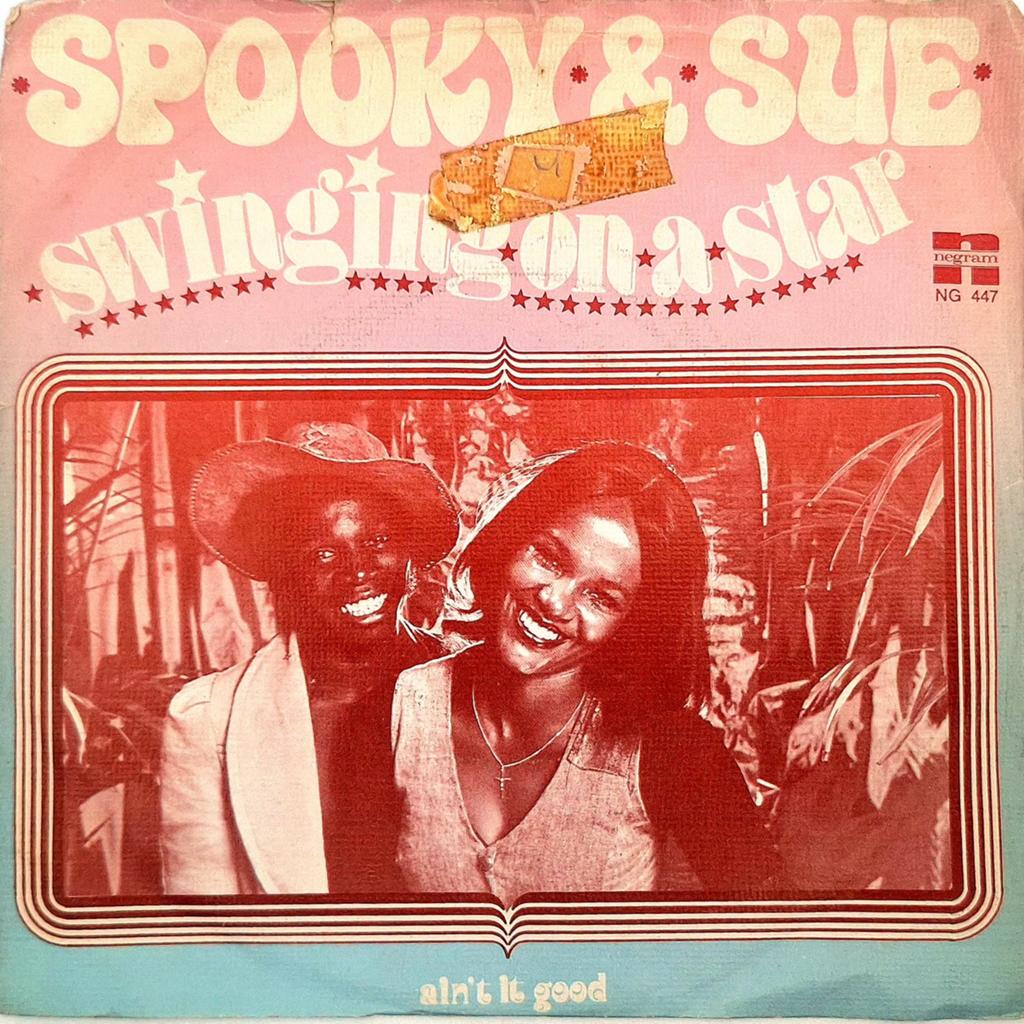 7"/SINGLE  SPOOKY & SUE - Swinging On A Star, Ophalen of Verzenden, Gebruikt, Pop