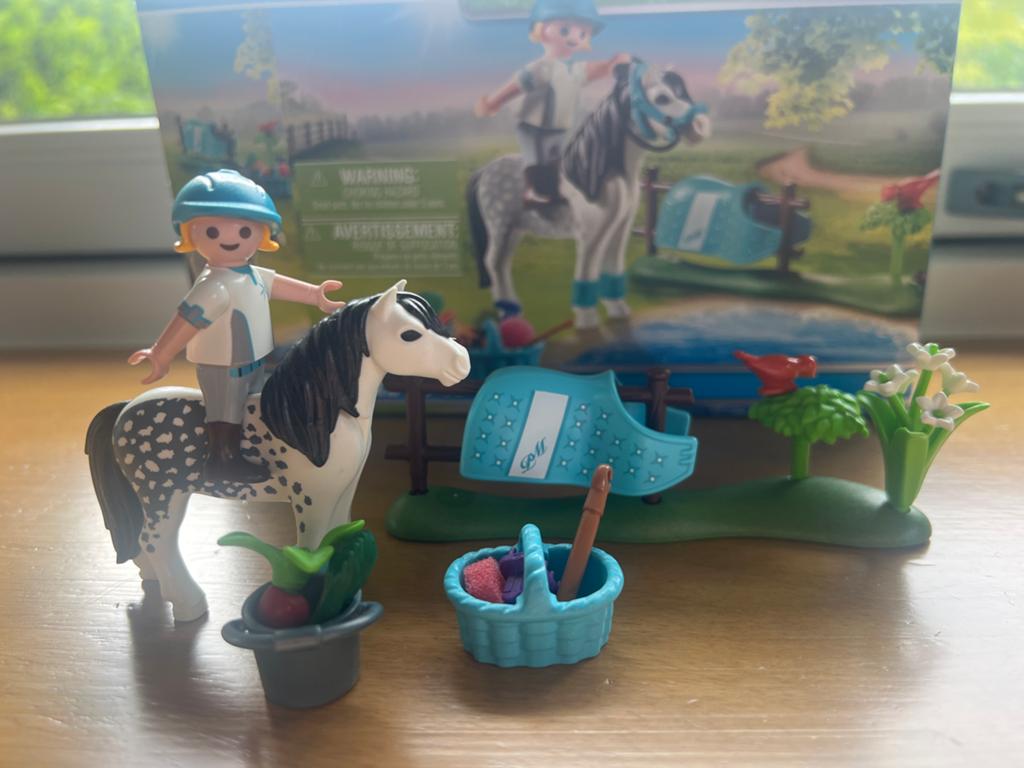 Playmobil paardrijset met ruiter en accessoires, Ophalen of Verzenden, Zo goed als nieuw, Jongen of Meisje