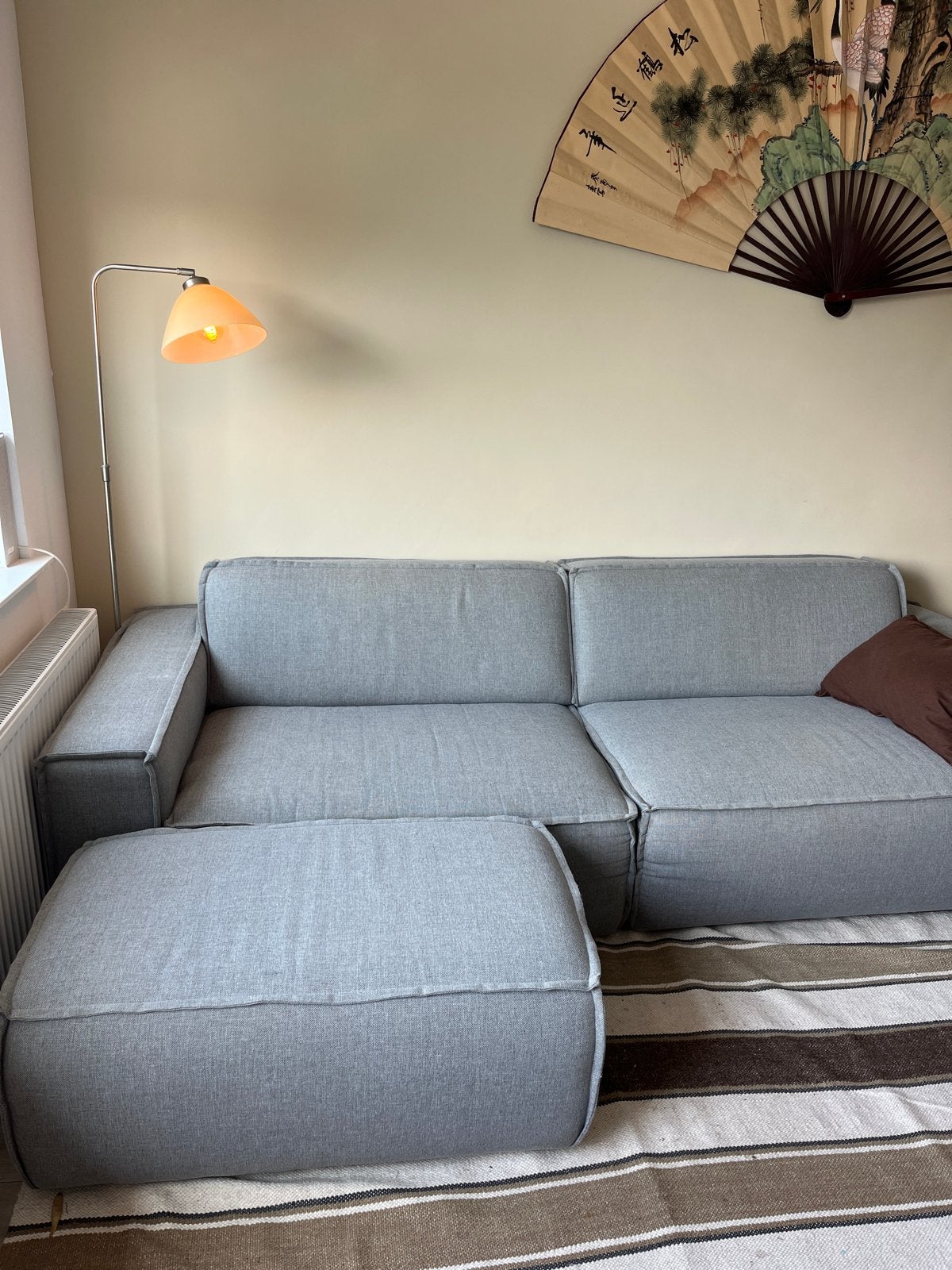 FÉST Edge 3-zits modulaire bank met poef - Grace Light Blue, Huis en Inrichting, Ophalen, 250 tot 300 cm, Gebruikt, 100 tot 125 cm