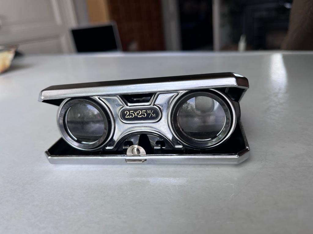 Vintage Sport Glass 2.5x25 verrekijker - Made in Japan, Audio, Tv en Foto, Optische apparatuur | Verrekijkers, Zo goed als nieuw