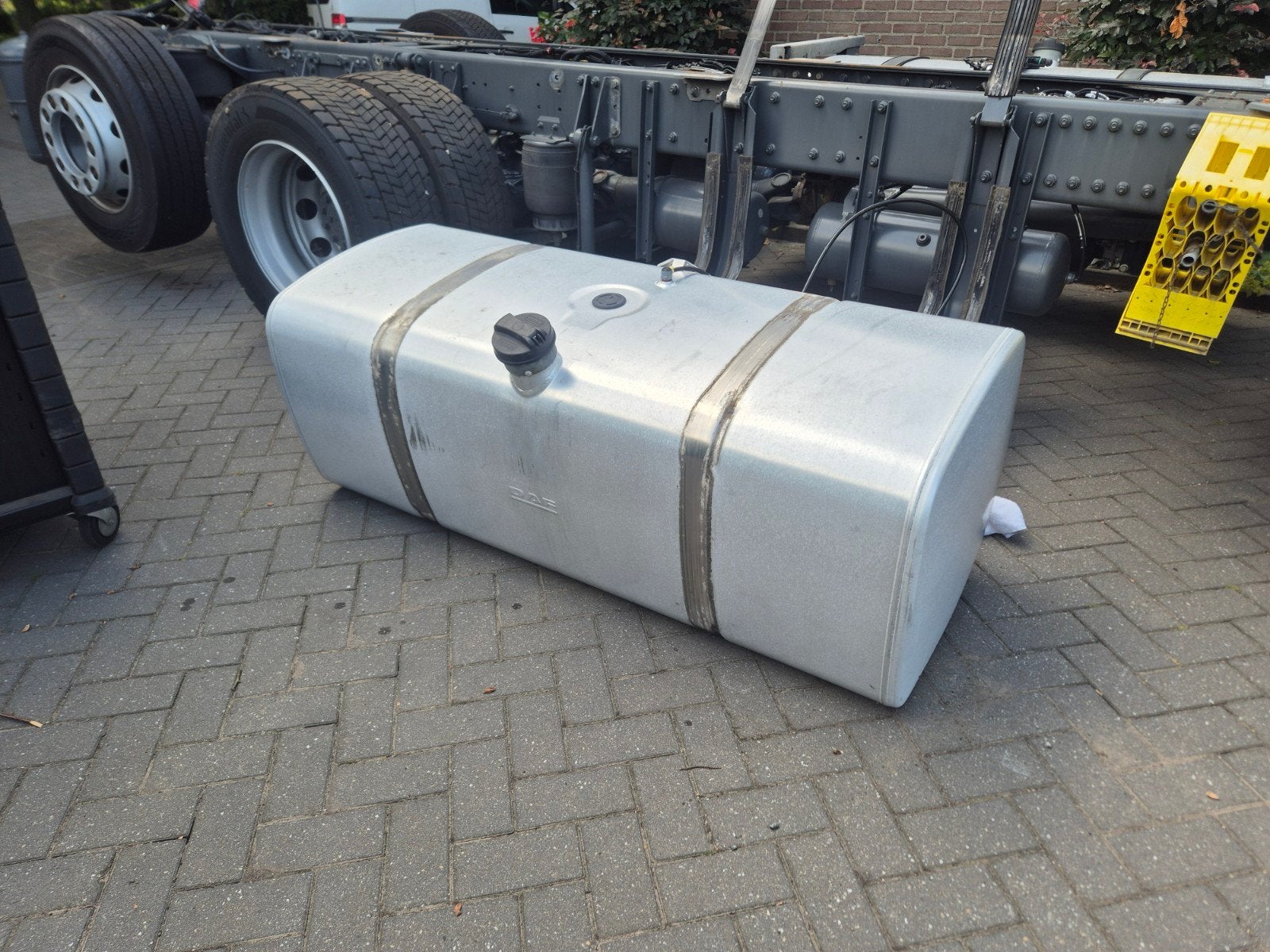 DAF Brandstoftank 620 dm3 - Aluminium, Ophalen, Gebruikt, Overige automerken
