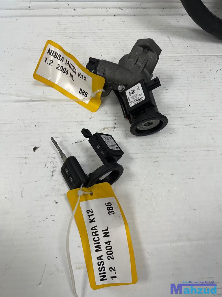 NISSAN MICRA 3 K12 Contactslot met sleutel, Takashima 1-chome 1-1
220-8686  Yokohama, Ophalen of Verzenden, NISSAN_SR@mail.nissan.co.jp