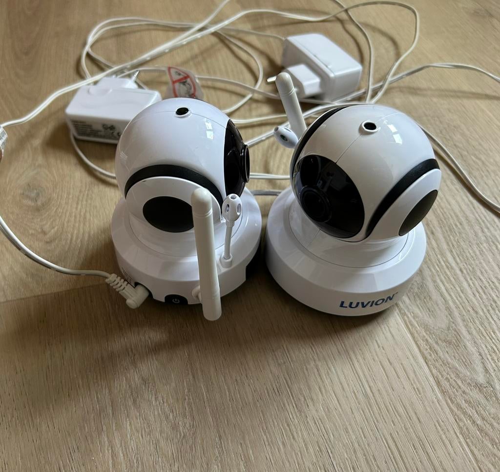 2x Camera Luvion essential, Ophalen of Verzenden, Zo goed als nieuw, 100 tot 250 meter, Camera