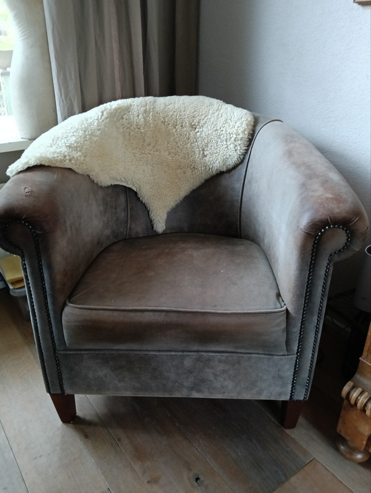 Lederen club fauteul, Ophalen, 75 tot 100 cm