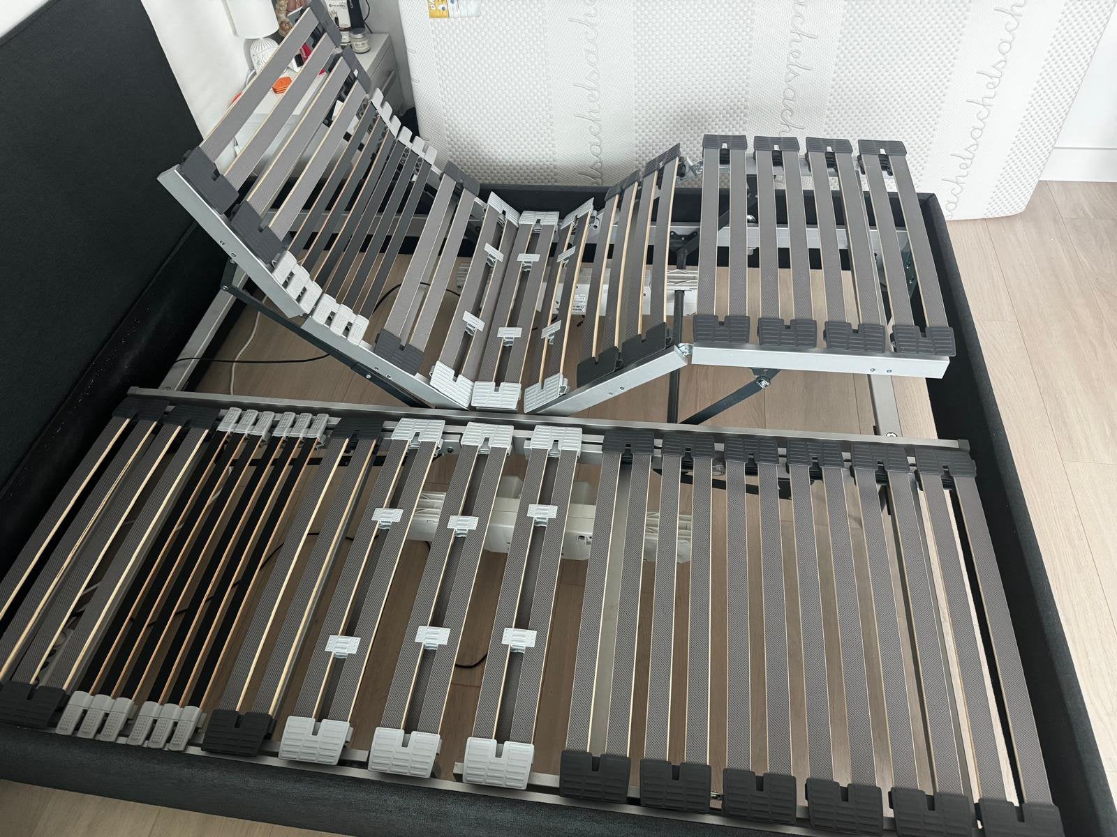 Bed ombouw verstelbare bodem 160x200, Ophalen, Zo goed als nieuw, Tweepersoons, 160 cm