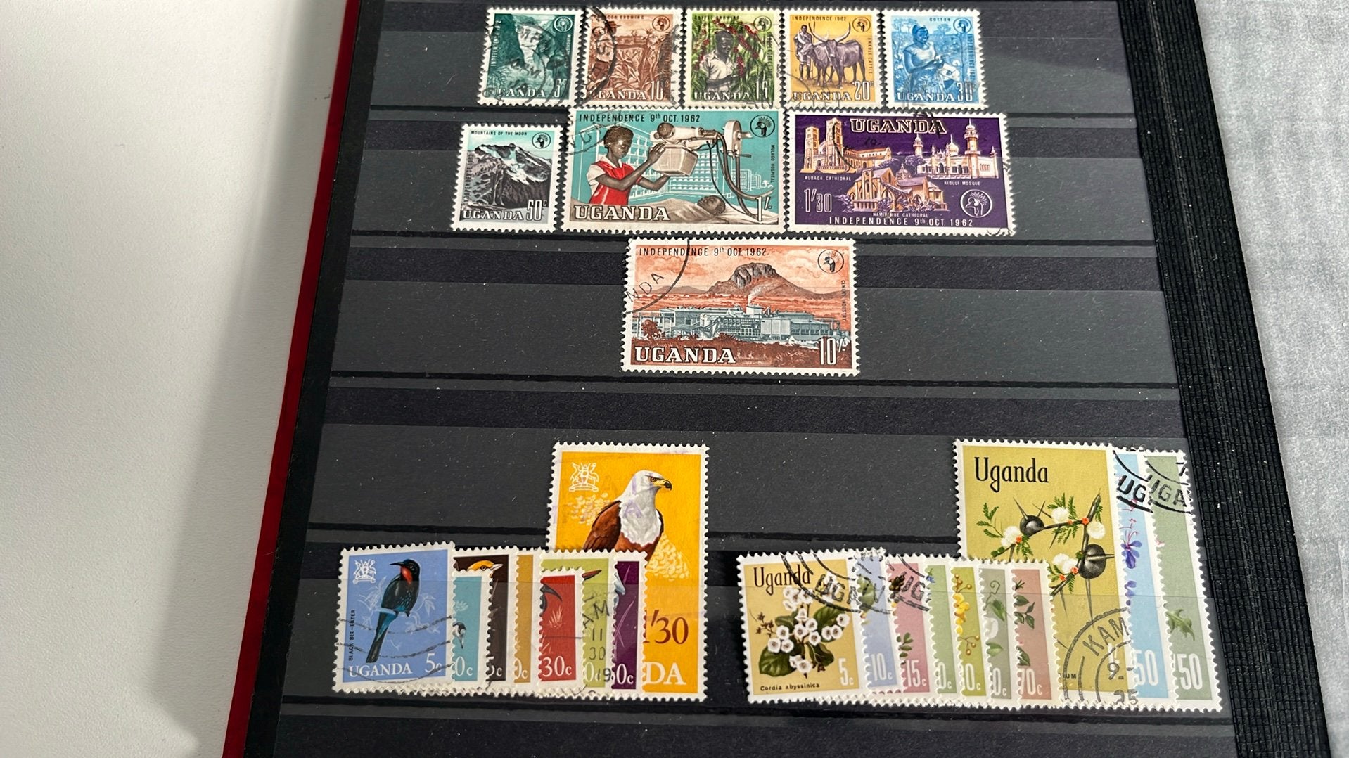 Uganda jaren 60, Postzegels en Munten, Ophalen of Verzenden, Buitenland