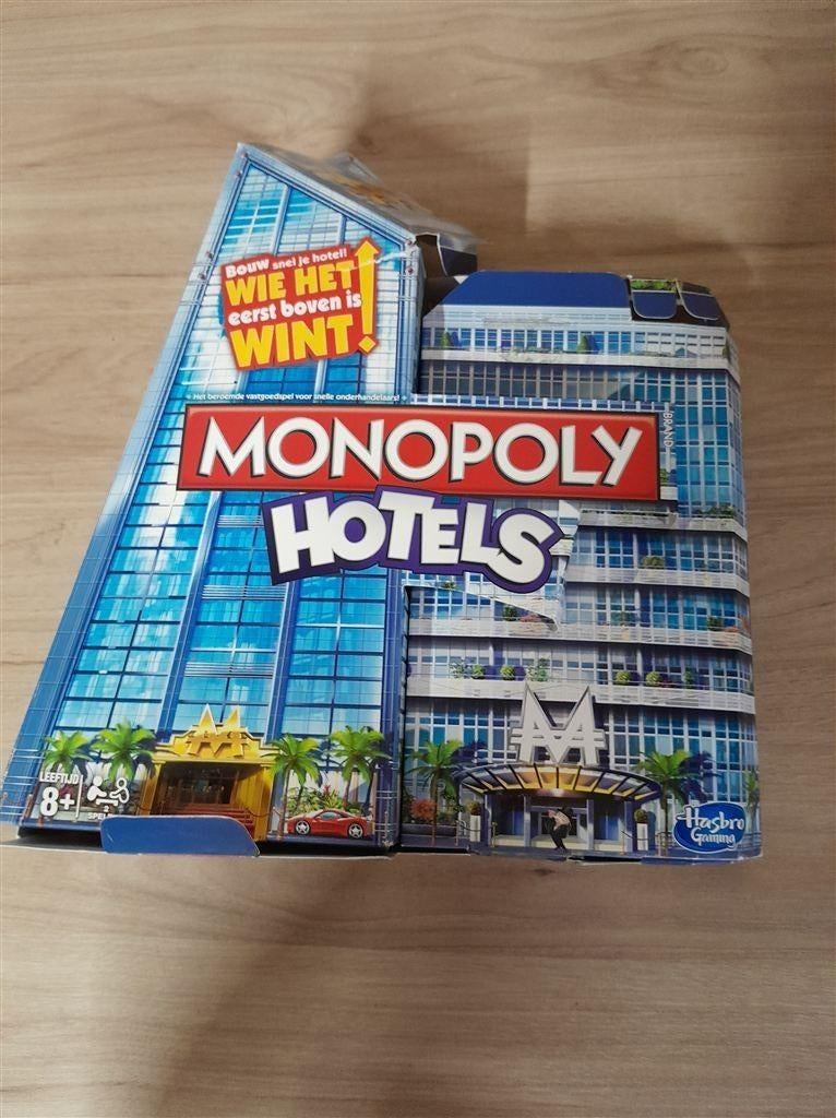 Monopoly Hotels - s1685, Hobby en Vrije tijd, Gezelschapsspellen | Bordspellen, Zo goed als nieuw, Verzenden