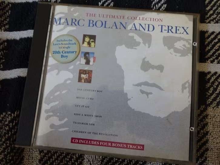 CD Marc Bolan And T-Rex – The Ultimate Collection, Ophalen of Verzenden, Zo goed als nieuw, Verzamelalbum, Folk Rock