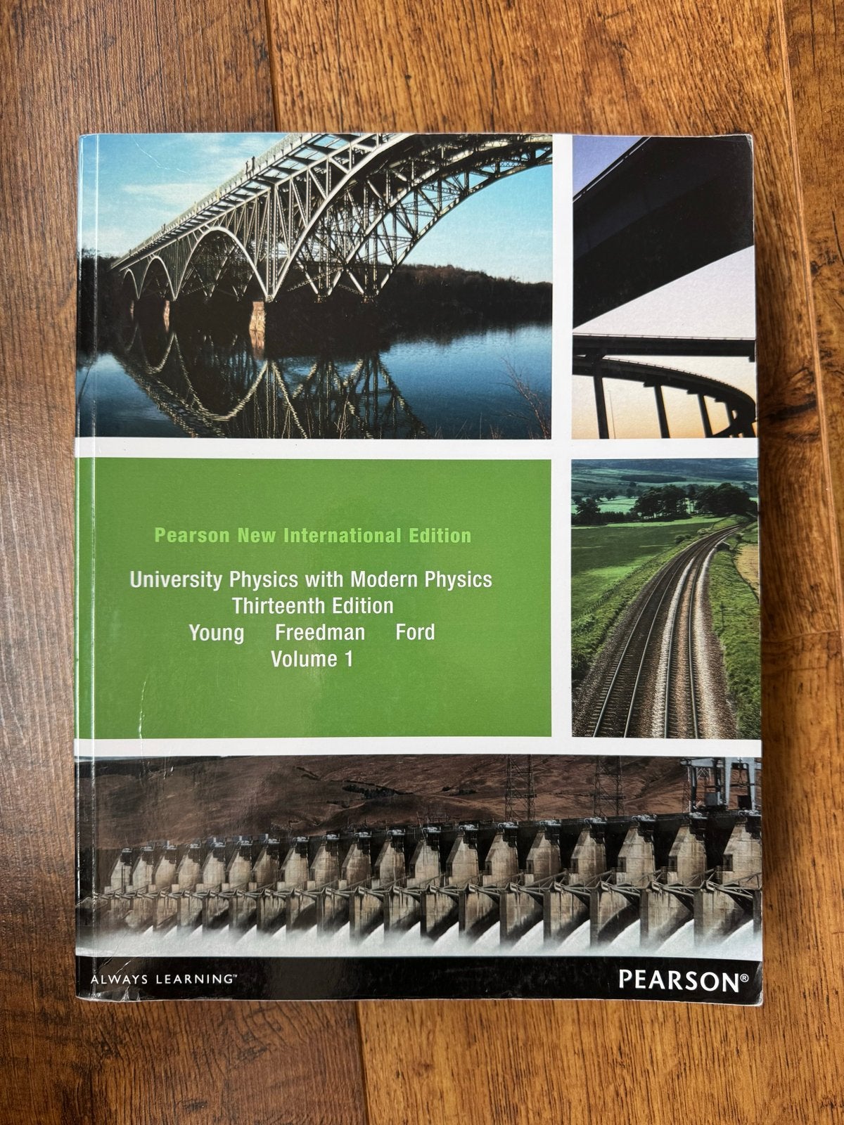 University Physics with Modern Physics - Young Freedman, Ophalen of Verzenden, Beta, Zo goed als nieuw, WO