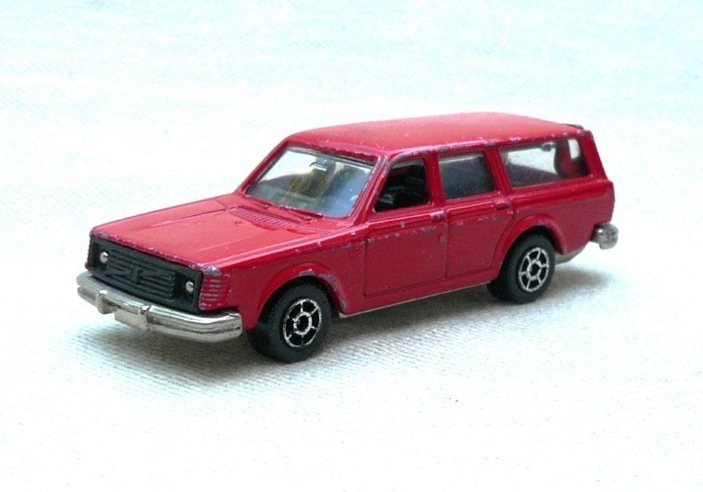 Alme Cars 5003 Volvo 245. Schaal 1/65, lengte 9,3 cm., Ophalen of Verzenden, Gebruikt, Auto