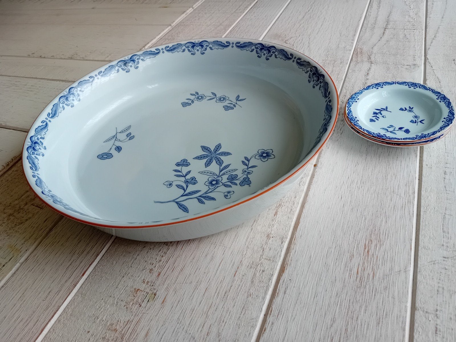 1 ronde porseleinen ovenschaal 28 cm Rorstrand Ostindia 
Pun, Ophalen of Verzenden, Overige stijlen, Porselein, Schaal of Schalen