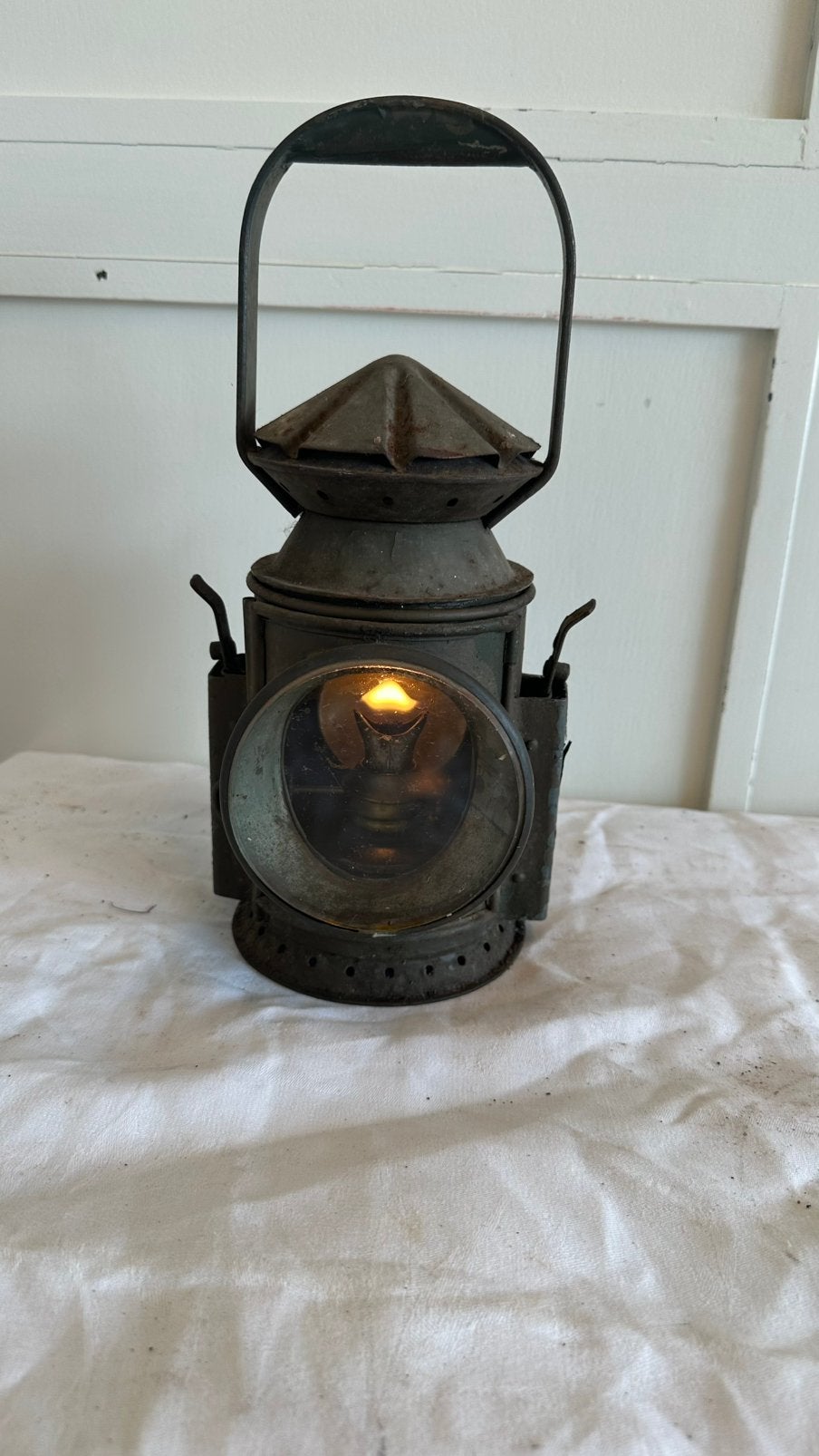Antieke Werkende Spoorweglantaarn / Seinenlamp, Ophalen of Verzenden