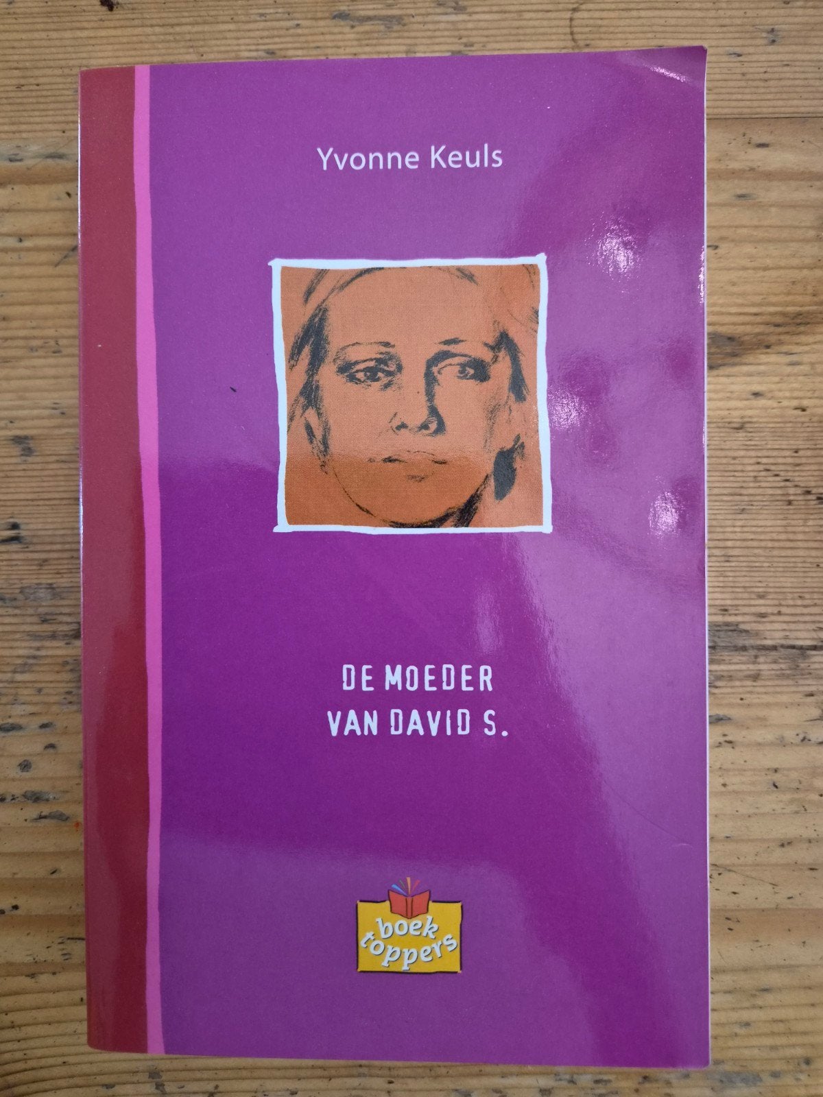 De Moeder van David S. - Yvonne Keuls (Boektoppers), Ophalen of Verzenden, Gelezen, Yvonne Keuls, Nederland