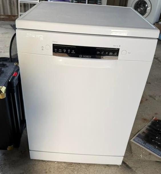 Bosch smart vaatwasser, Ophalen, Minder dan 85 cm, Minder dan 10 liter, Zo goed als nieuw