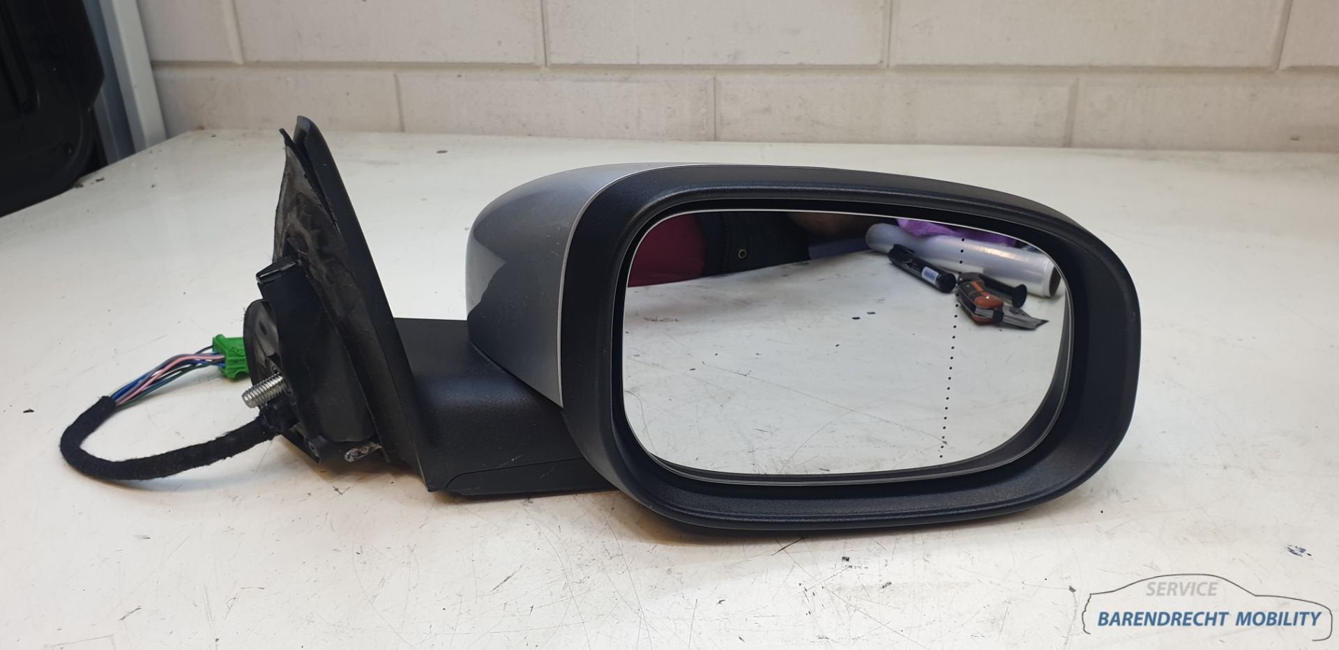 Buitenspiegel rechts S60 Volvo facelift 31217529 10 pins pas, Gebruikt, Gunnar Engellaus vag 8
405 31  Gothenburg, SE, Info@volvocars.com