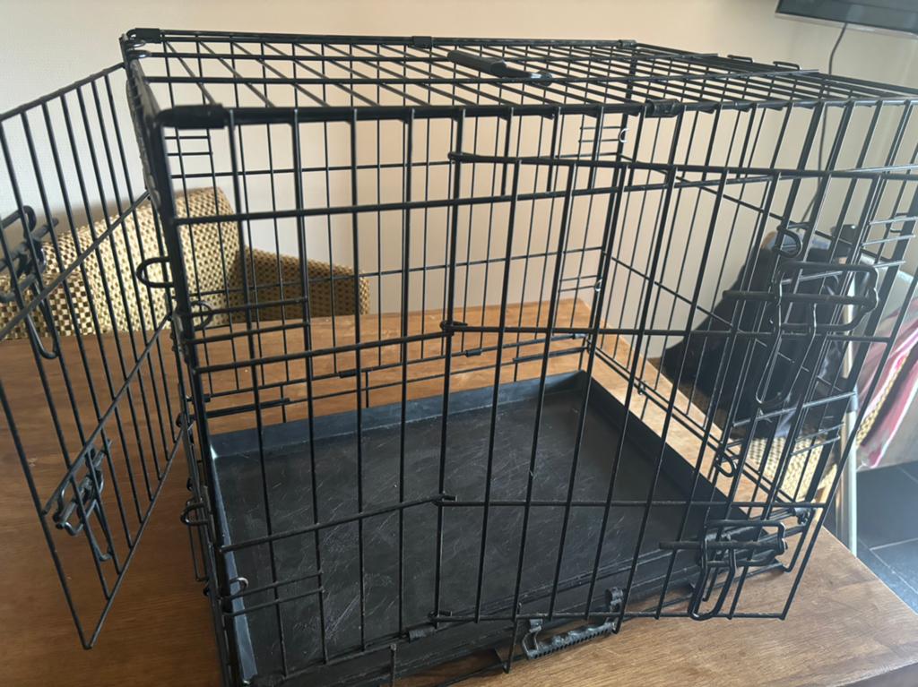 Hondenbench voor kleine hond, Dieren en Toebehoren, Hondenhokken, Ophalen of Verzenden, Zo goed als nieuw, Minder dan 75 cm, Minder dan 65 cm