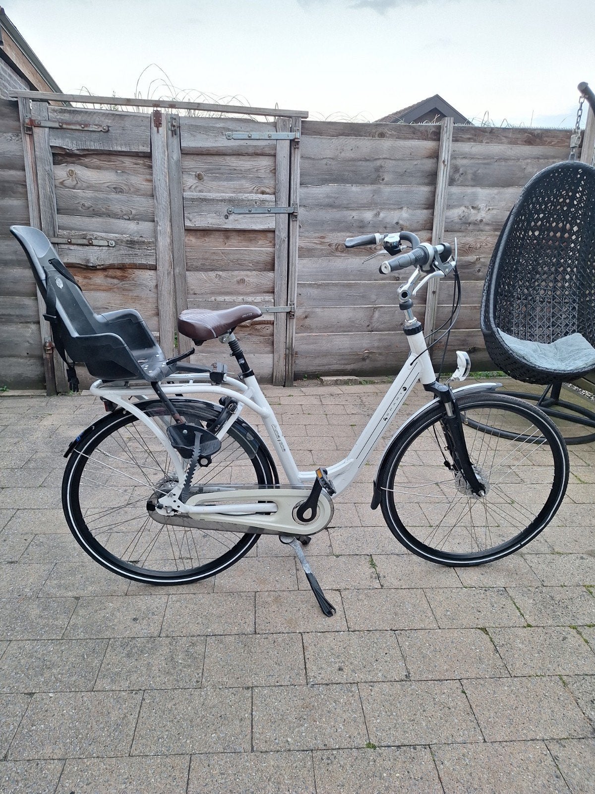 Sparta Amazone fiets met kinderzitje, Fietsen en Brommers, Fietsen | Dames | Damesfietsen, Ophalen