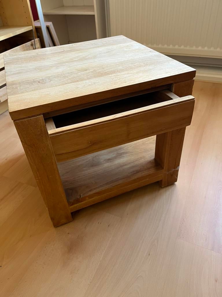 Teakhouten bijzettafeltje, Ophalen, Minder dan 45 cm, Minder dan 55 cm, Zo goed als nieuw