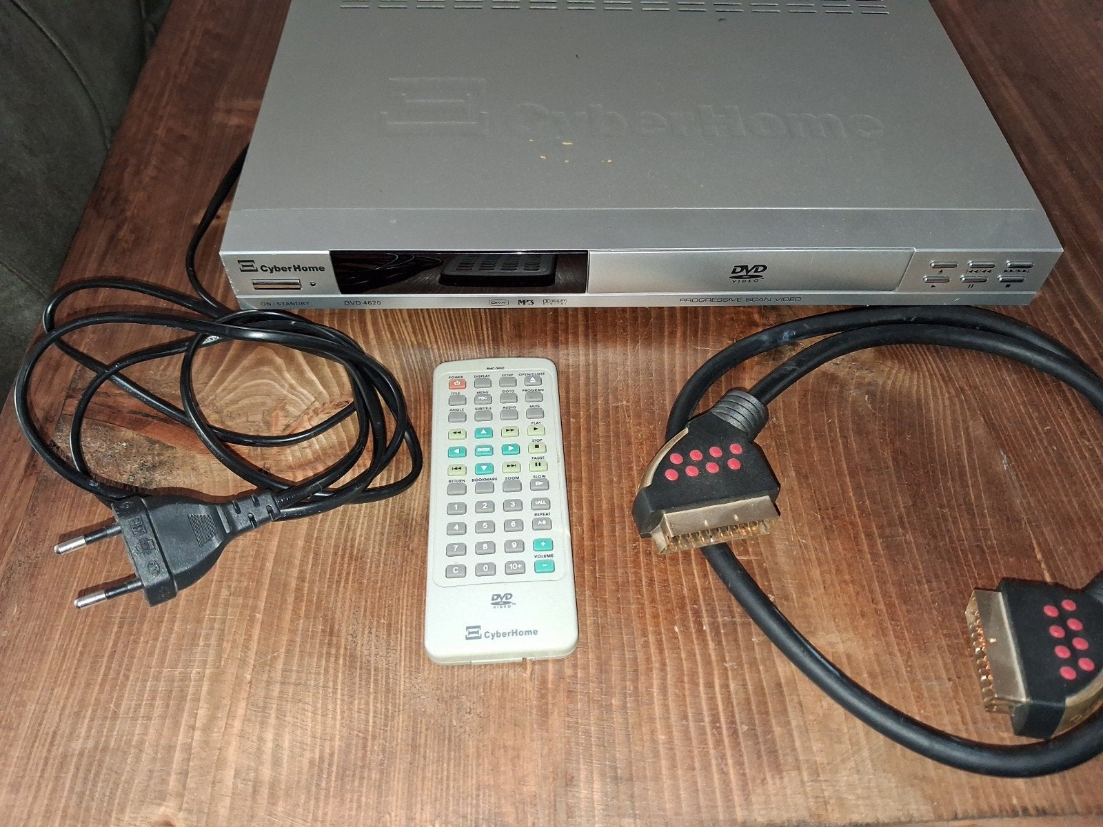 CyberHome DVD 4620 DVD-speler met afstandsbediening, Ophalen of Verzenden, Gebruikt, Dvd-speler, Overige merken