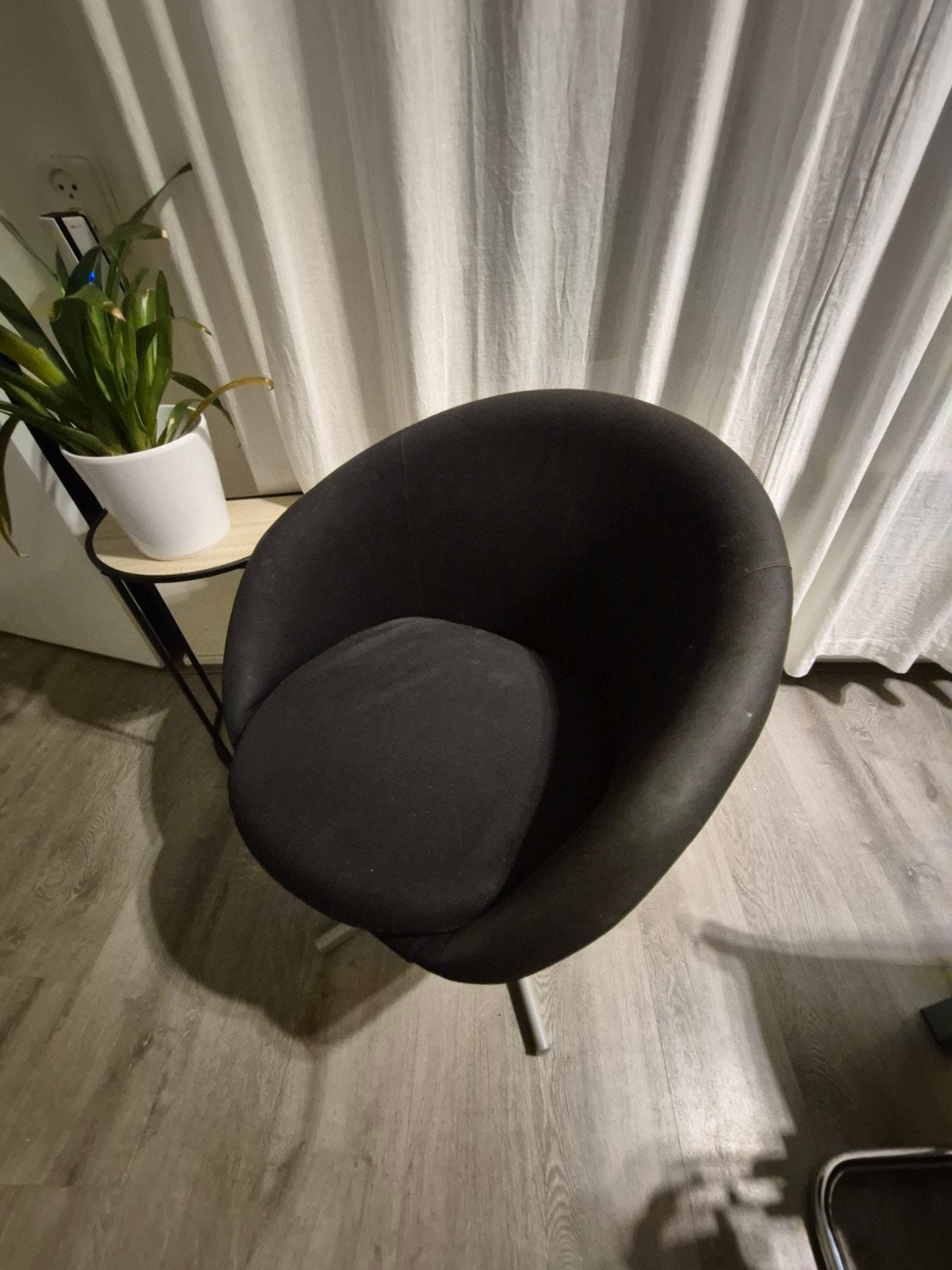 Bijzet stoel - zwart, Huis en Inrichting, Ophalen, Gebruikt, Zwart, Eén