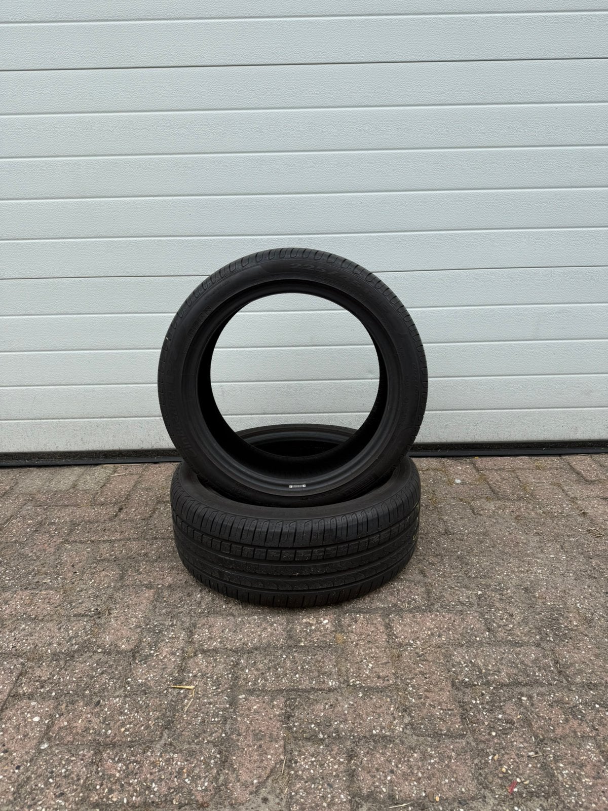225/45R18 95W pirelli Cinturato P7, Auto-onderdelen, Banden en Velgen, Ophalen, 18 inch, Band(en), Zomerbanden
