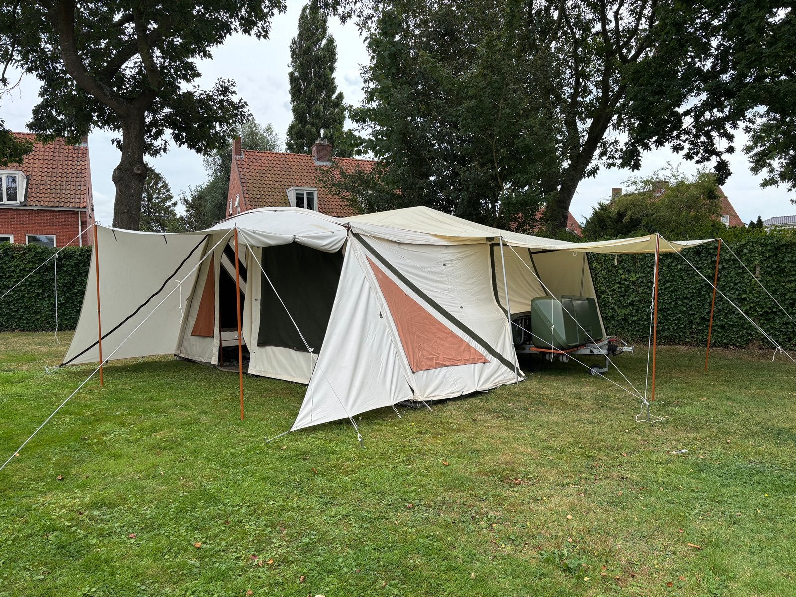 Holtkamper Astro XL Hardtop met keuken – zeer compleet, Ophalen, Meerkleurig, Aanwezig, Holtkamper