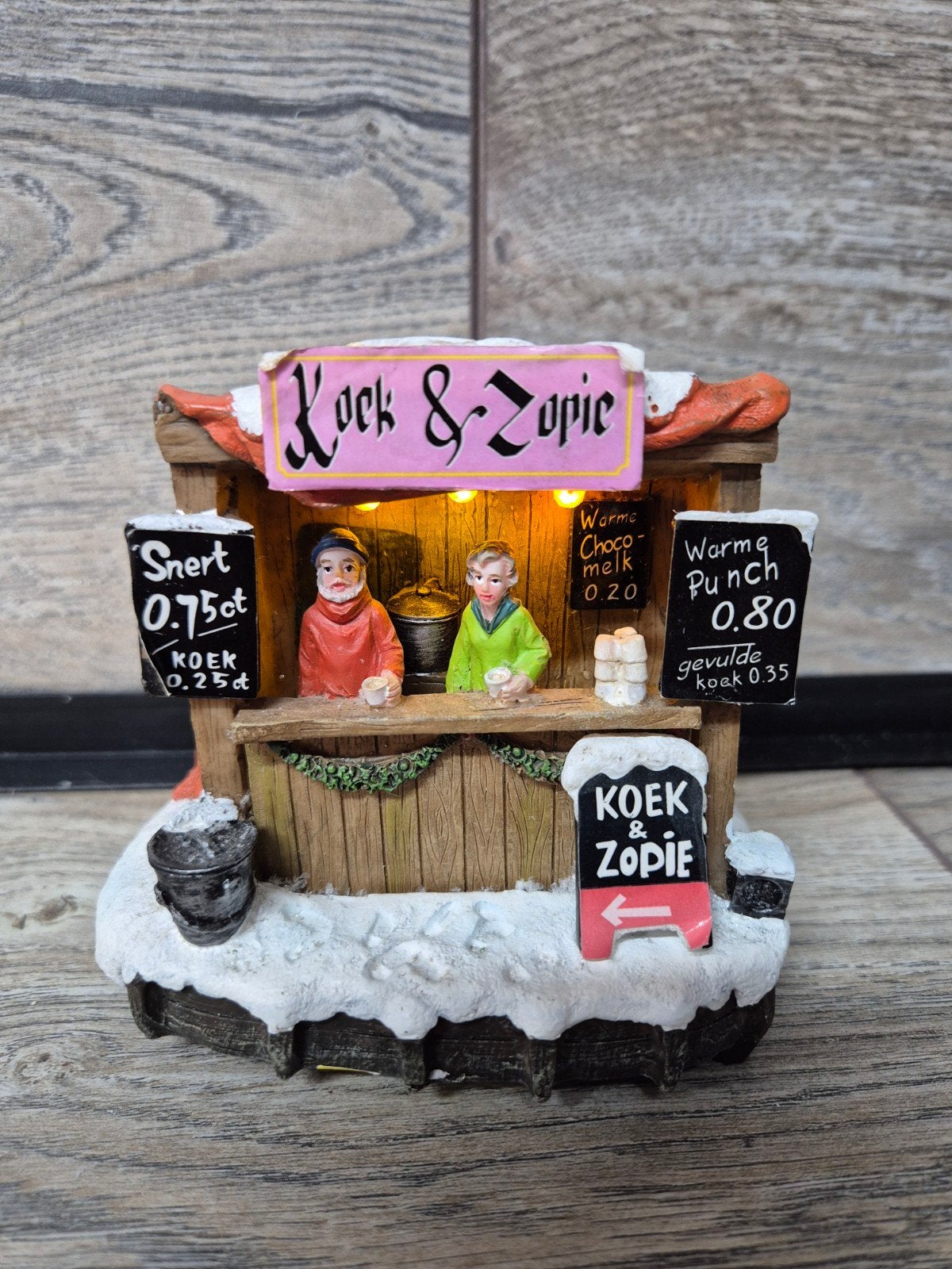 typische hollands koek zopie kraam verlicht kerstdorp kersth, Diversen, Kerst, Ophalen of Verzenden, Zo goed als nieuw