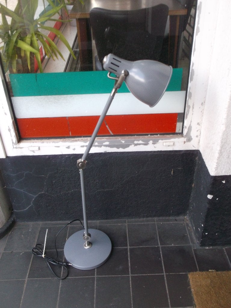 Kleine vloerlamp? of grote bureaulamp?, Huis en Inrichting, Ophalen of Verzenden, Zo goed als nieuw, Metaal, 100 tot 150 cm