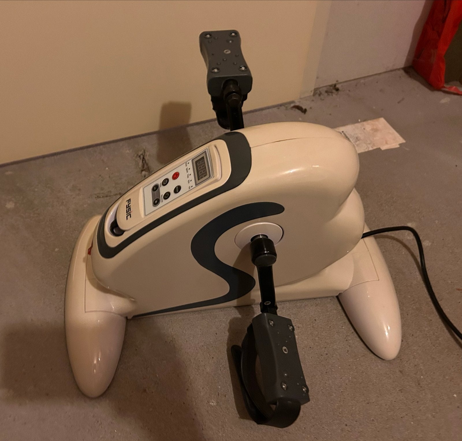 Fysic Mini Hometrainer met Trapondersteuning, Ophalen, Kunststof, Armen, Zo goed als nieuw