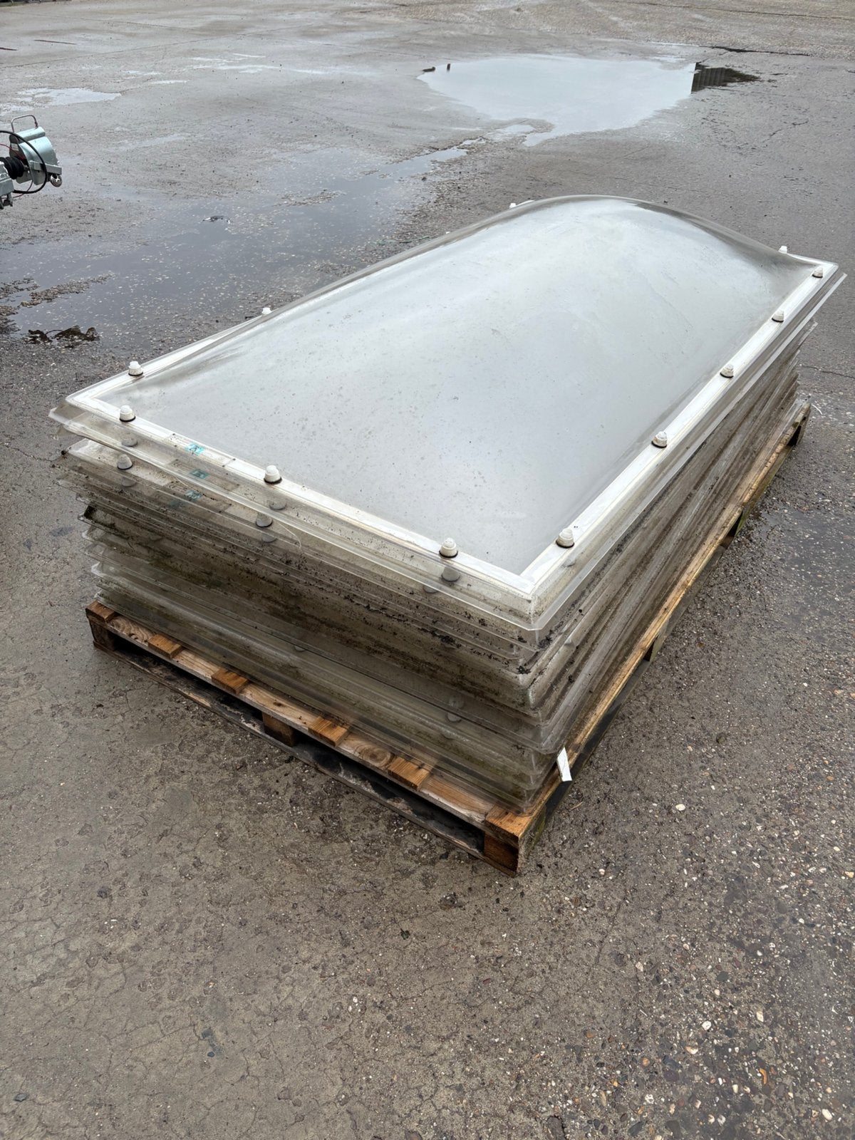 Lichtkoepels, Overige materialen, Gebruikt, ., Raamkozijn
