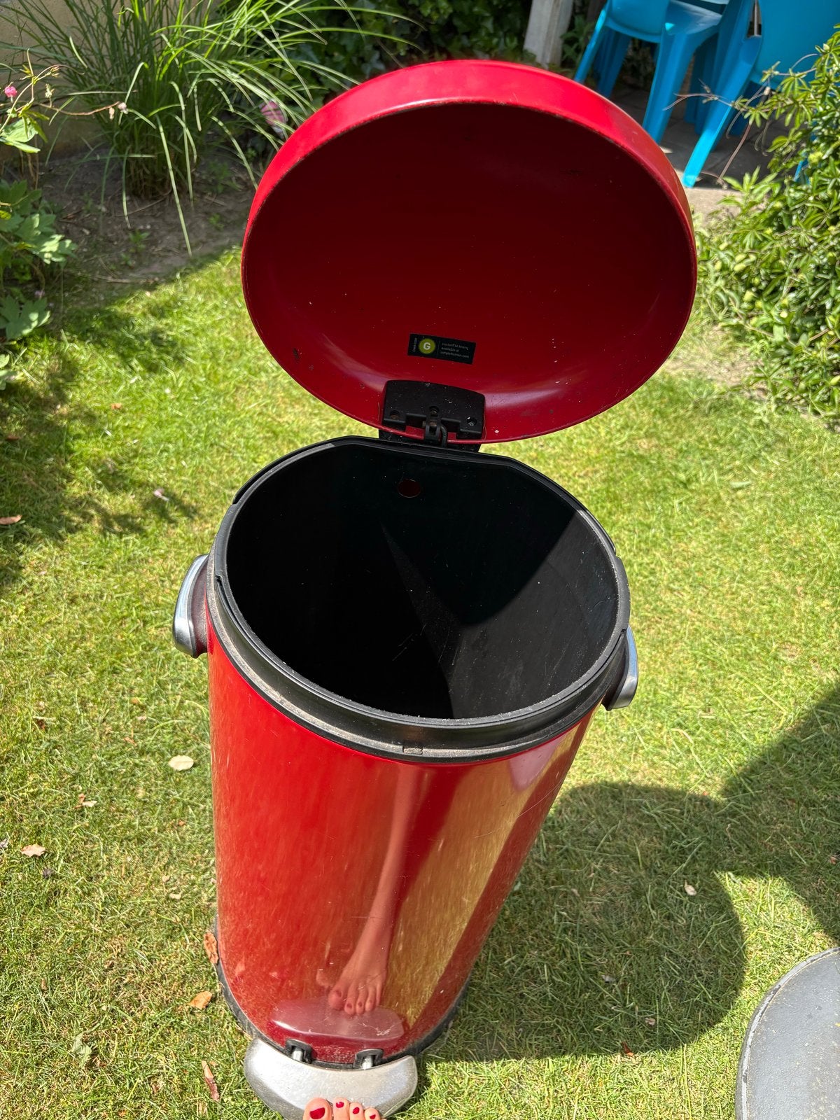 Simplehuman prullenbak - Rood, met pedaal, gebruikssporen, Ophalen, Gebruikt, Met pedaal, 30 tot 40 liter
