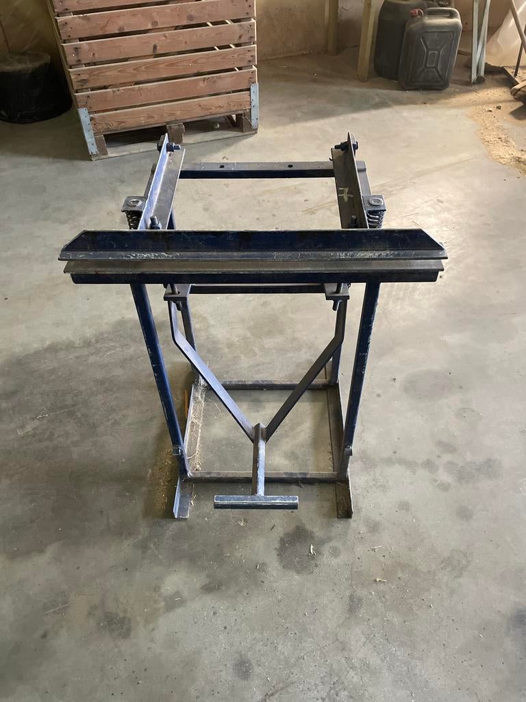 Zetbankje voor  plaatmateriaal tot ca 2mm, Ophalen, Gebruikt, 70 tot 120 cm