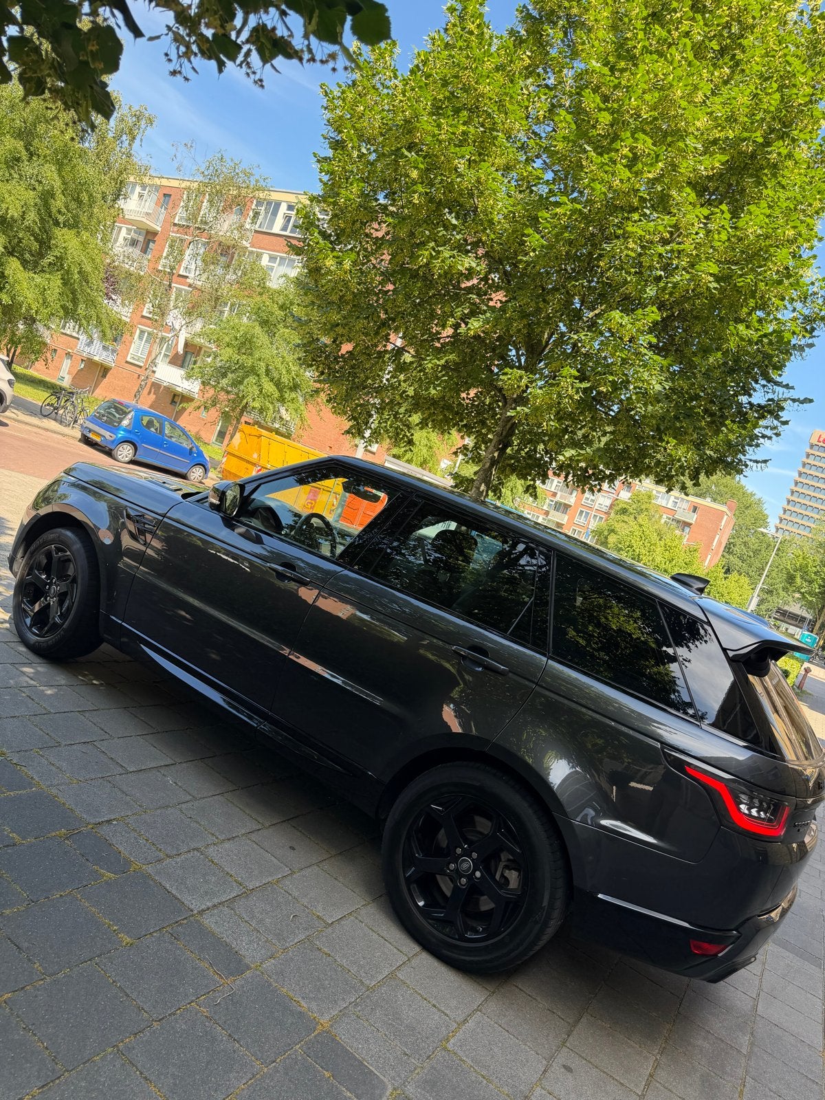 Land Rover Range Rover (sport) 2.0 P400e 404pk Commandshift, Automaat, 2500 kg, Plug-in hybride, Vierwielaandrijving