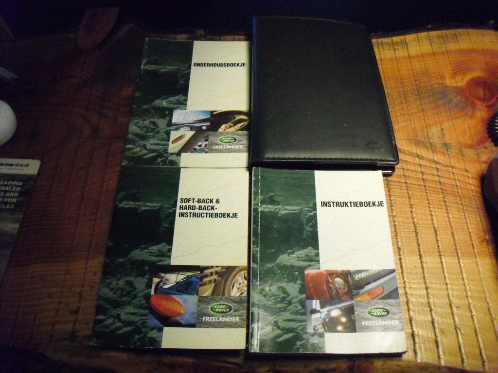 Instructieboek 142 Freelander 1 2.0 TCie NED met map, Auto diversen, Ophalen of Verzenden