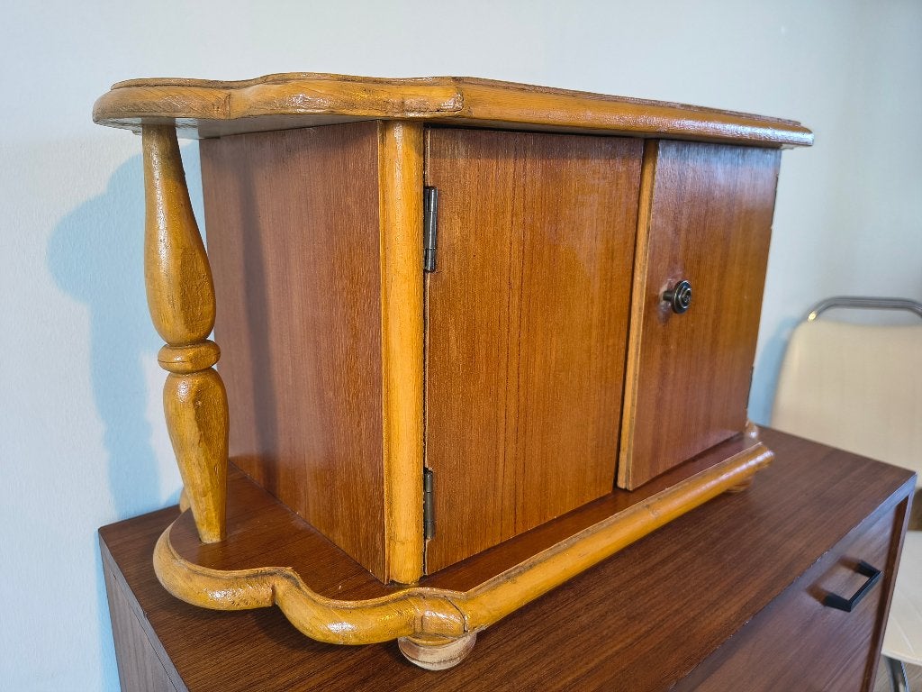 Houten kastje / sieradenkastje (Vintage / Retro), Ophalen of Verzenden