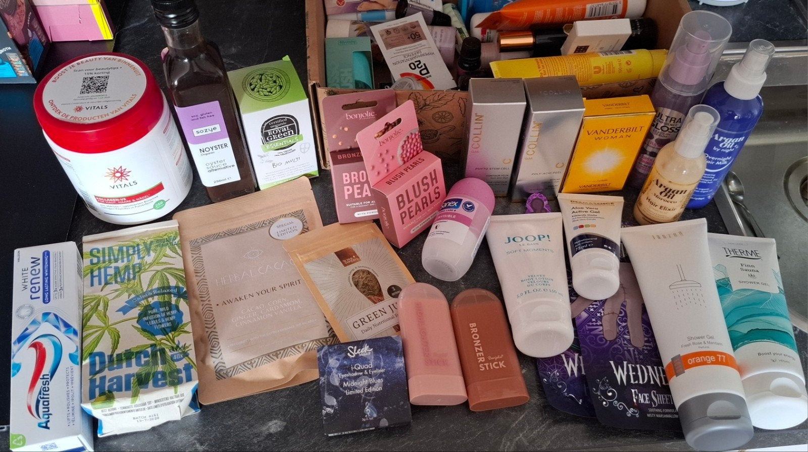 doos vol skincare, Ophalen of Verzenden, Nieuw, Gehele gezicht, Verzorging
