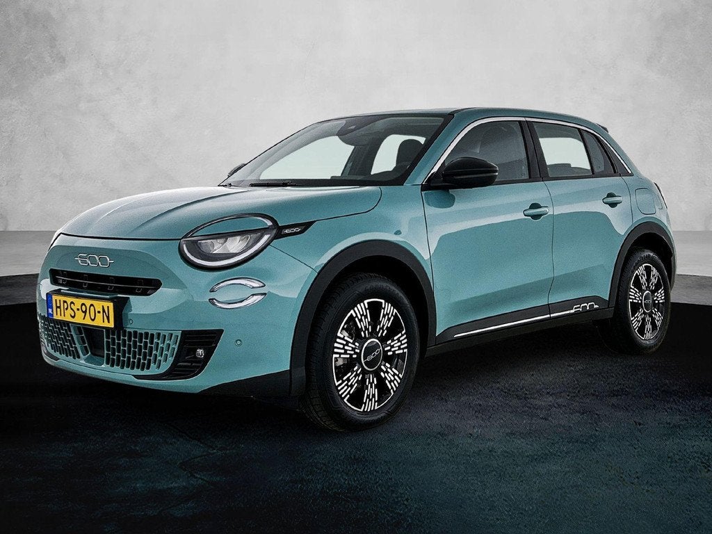 Fiat 600 1.2 110pk Urban Automaat | Stoelverwarming | Naviga, Auto's, Fiat, Automaat, Gebruikt, 1199 cc, Bedrijf