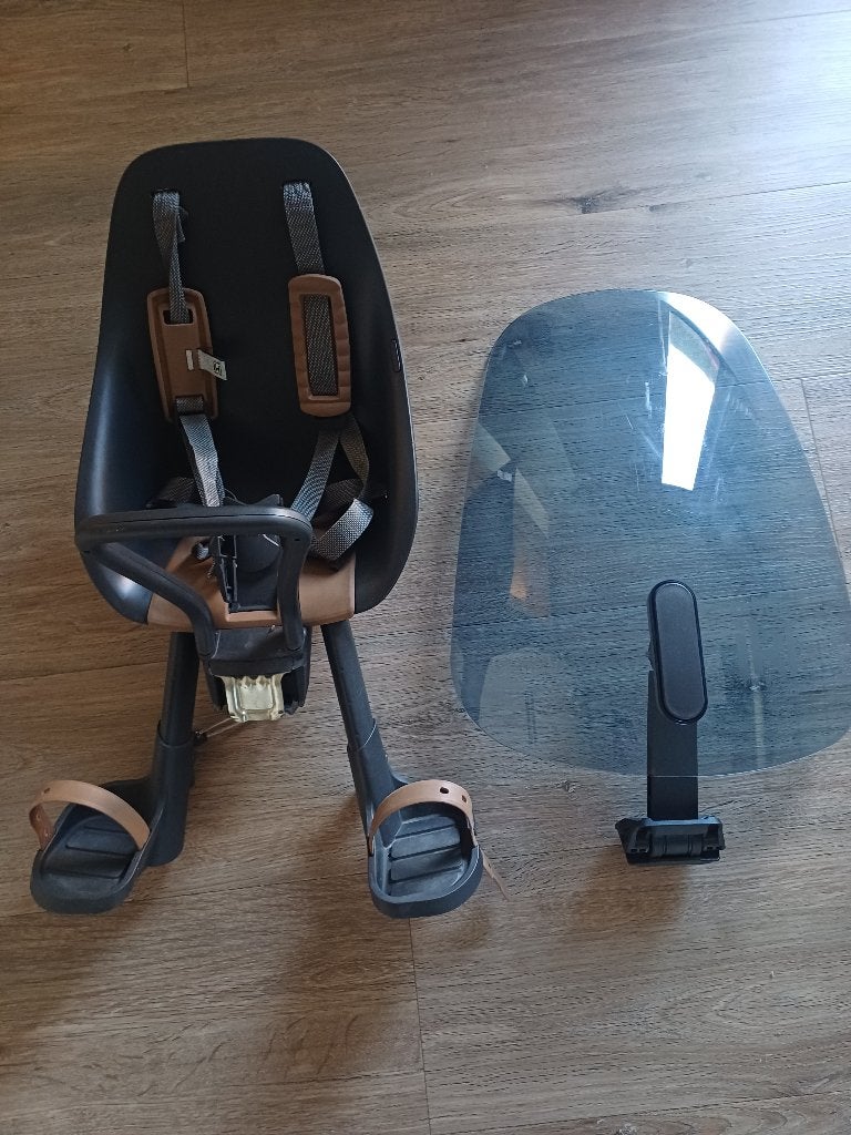 Voorzitje Urban iki, Fietsen en Brommers, Ophalen, Voetsteuntjes, Urban IKI, Zo goed als nieuw