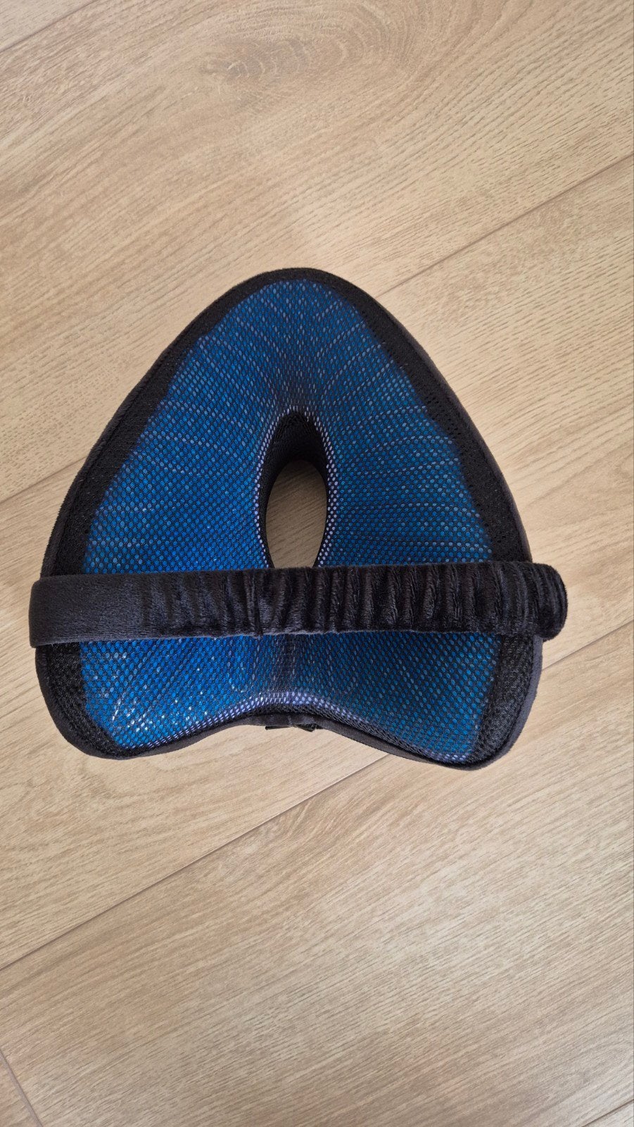 Tobi's House Orthopedisch - knie kussen Zo goed als nieuw, Huis en Inrichting, Ophalen of Verzenden, Zo goed als nieuw