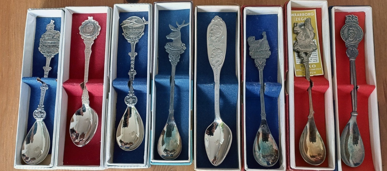 .​Grote partij vintage souvenirlepels & verzamelbestek, Ophalen, Overige materialen, Gebruikt, Verzilverd