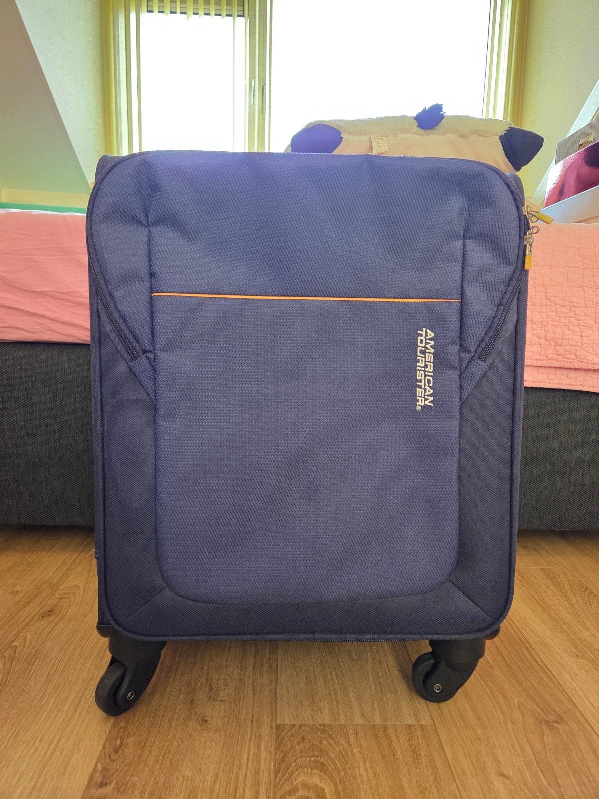 American Tourister Koffer - Blauw, Zo goed als nieuw, Ophalen, Zo goed als nieuw, Blauw, Wieltjes