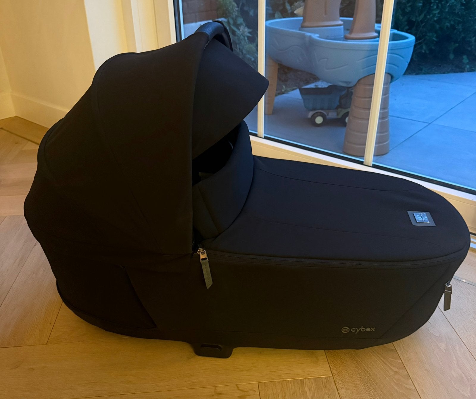CYBEX Platinum Priam Carry Cot (2025)