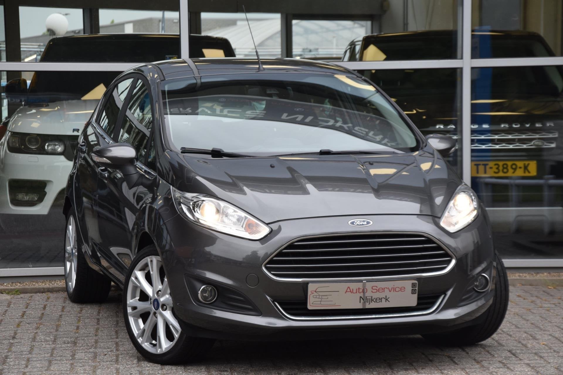 Ford Fiesta Titanium | Navi | PDC | Airco | 1e Eigenaar | NA, Voorwielaandrijving, 23 km/l, Origineel Nederlands, Bedrijf