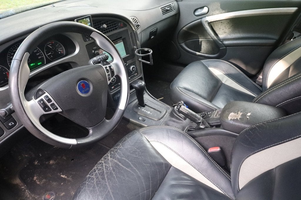 Saab 9-5 Estate 2.3 Turbo 260PK Aero Aut. | Inruilkoopje | A, Auto's, Saab, Zwart, 4 cilinders, 2290 cc, Zwart