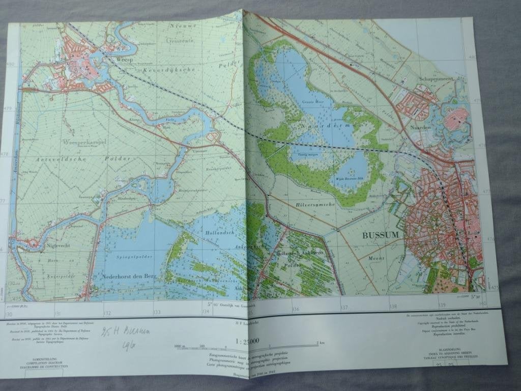 25 H Bussum Weesp Naarden Plattegrond 1961, Antiek en Kunst, Kunst | Litho's en Zeefdrukken, Ophalen of Verzenden